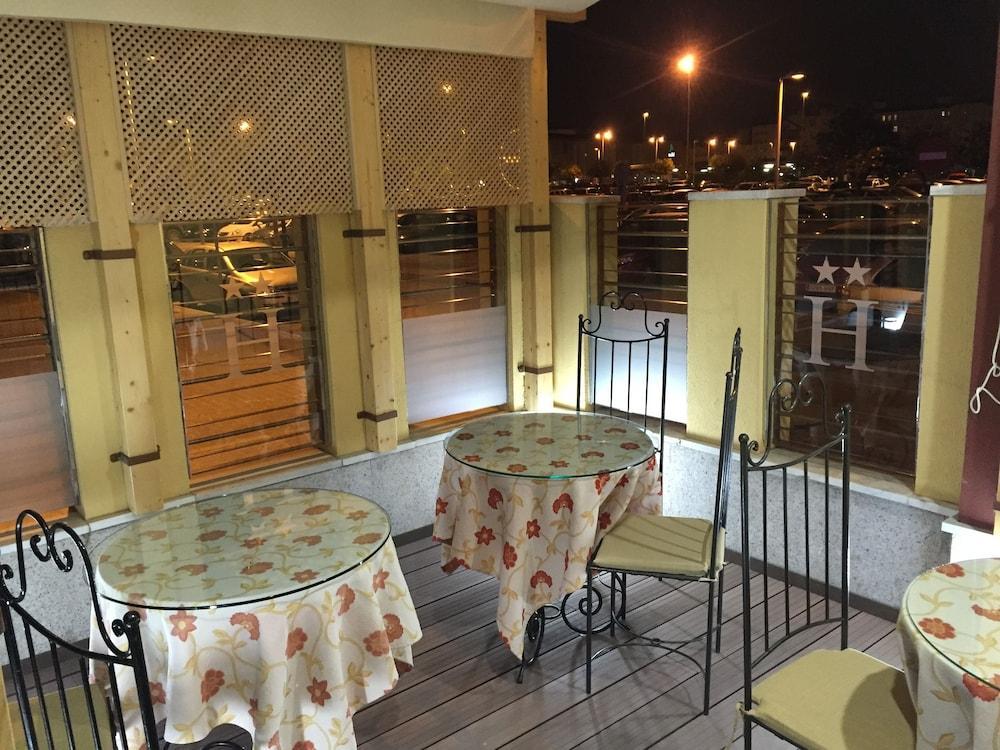 马克西米亚诺和谷里奥酒店 科爾多瓦 外观 照片