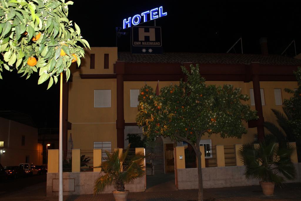 马克西米亚诺和谷里奥酒店 科爾多瓦 外观 照片